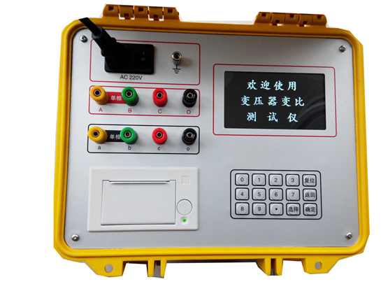 LCBZC-B變壓器變比測試儀，可以檢查變壓器的繞組、分接開關的狀況,判斷變壓器是否存在線圈短路、連接錯誤、匝間短路等缺陷，從而保證設備的安全使用。
